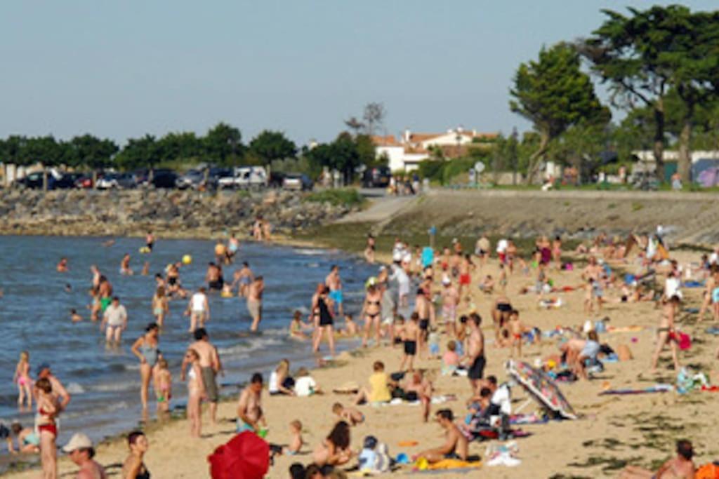 Le Clos Des Flots - La Plage Ла Флот Екстериор снимка